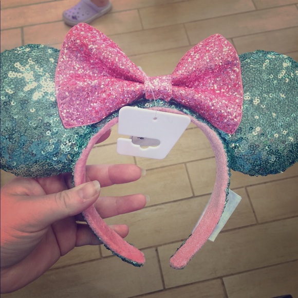Disney Accessories - Mint sequins ears with pink bow